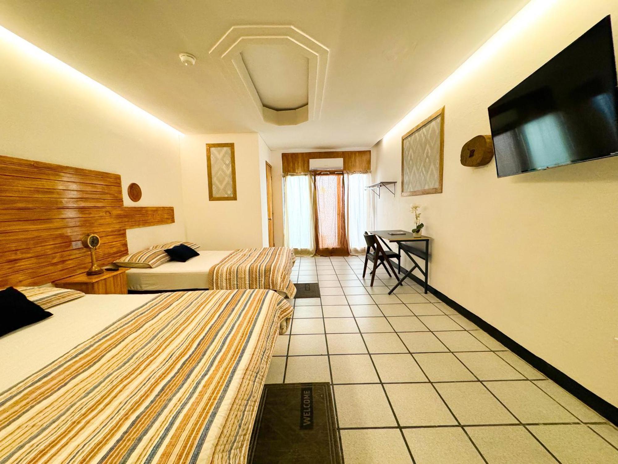 Hotel Sexta Avenida Tapachula Buitenkant foto